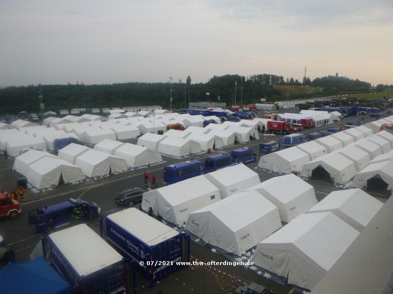 Der Bereitstellungsraum N&uuml;rburgring
